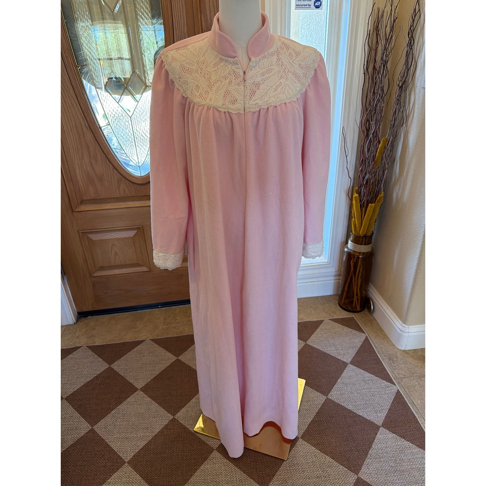 Vintage Vanity Fair Pink Velour Lace Yoke Zip Front Robe Long Housecoat Medium
